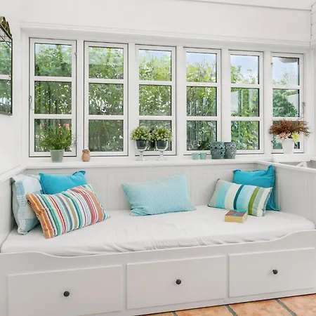 بيت للعطل 4 Bedroom Cozy In